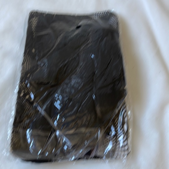 New! Fishnet Pattern Stockings Tights - Picture 4 of 5